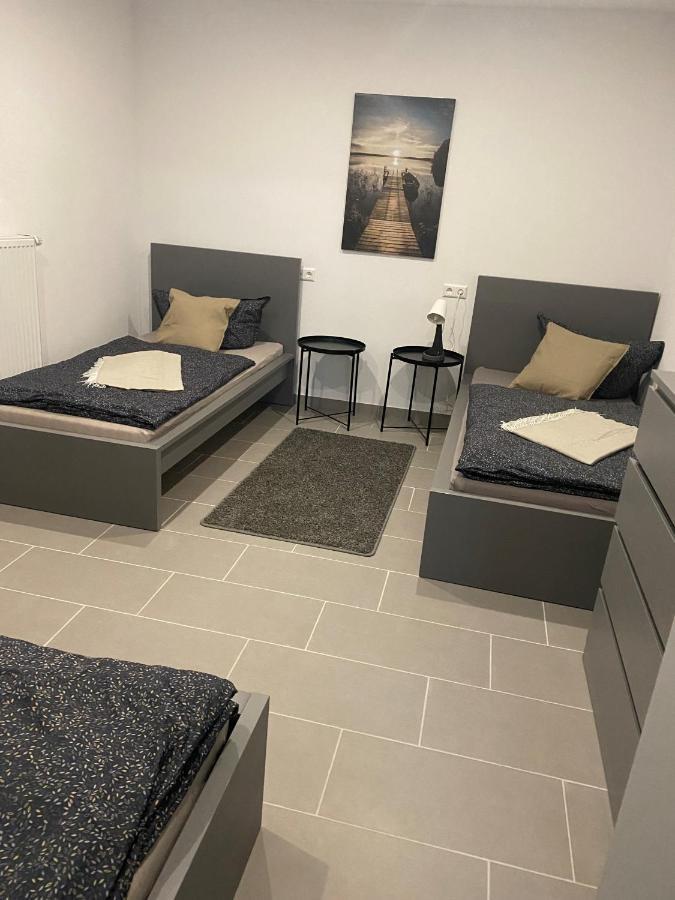 Tiger Apartment 2 Sinsheim Extérieur photo